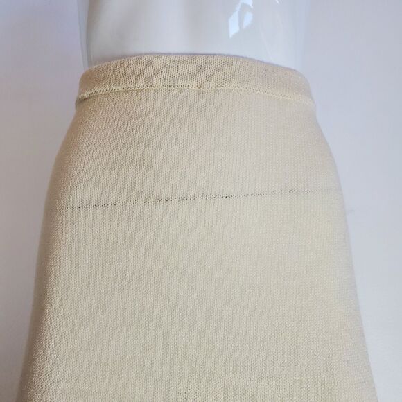 SOLD Vintage 80s Cream Wool Knit Maxi Skirt - Picture 5 of 8